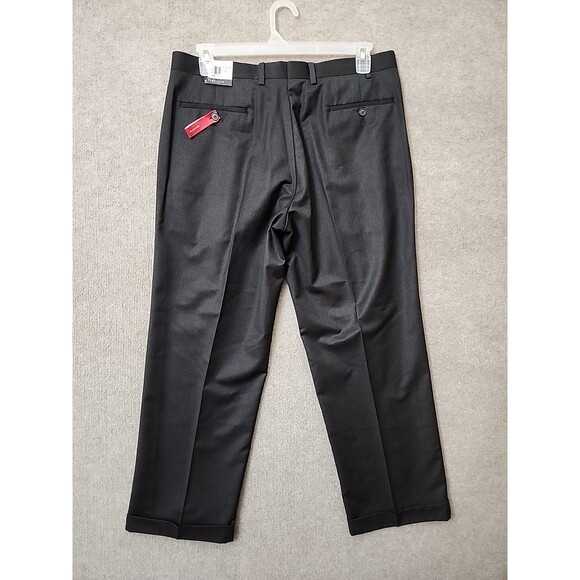 Van Heusen Dress Pants Mens 36x29 Charcoal Gray Pleated Cuffed NEW - Picture 6 of 10